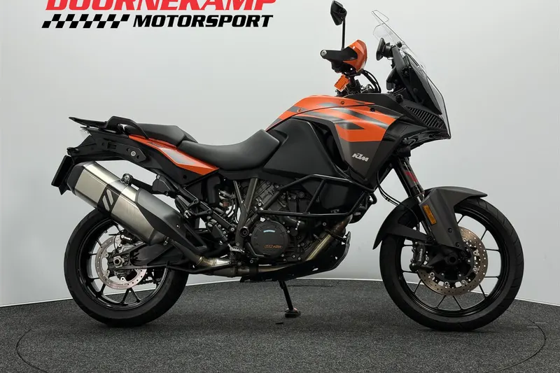 KTM 1290 Super Adventure S (2020)