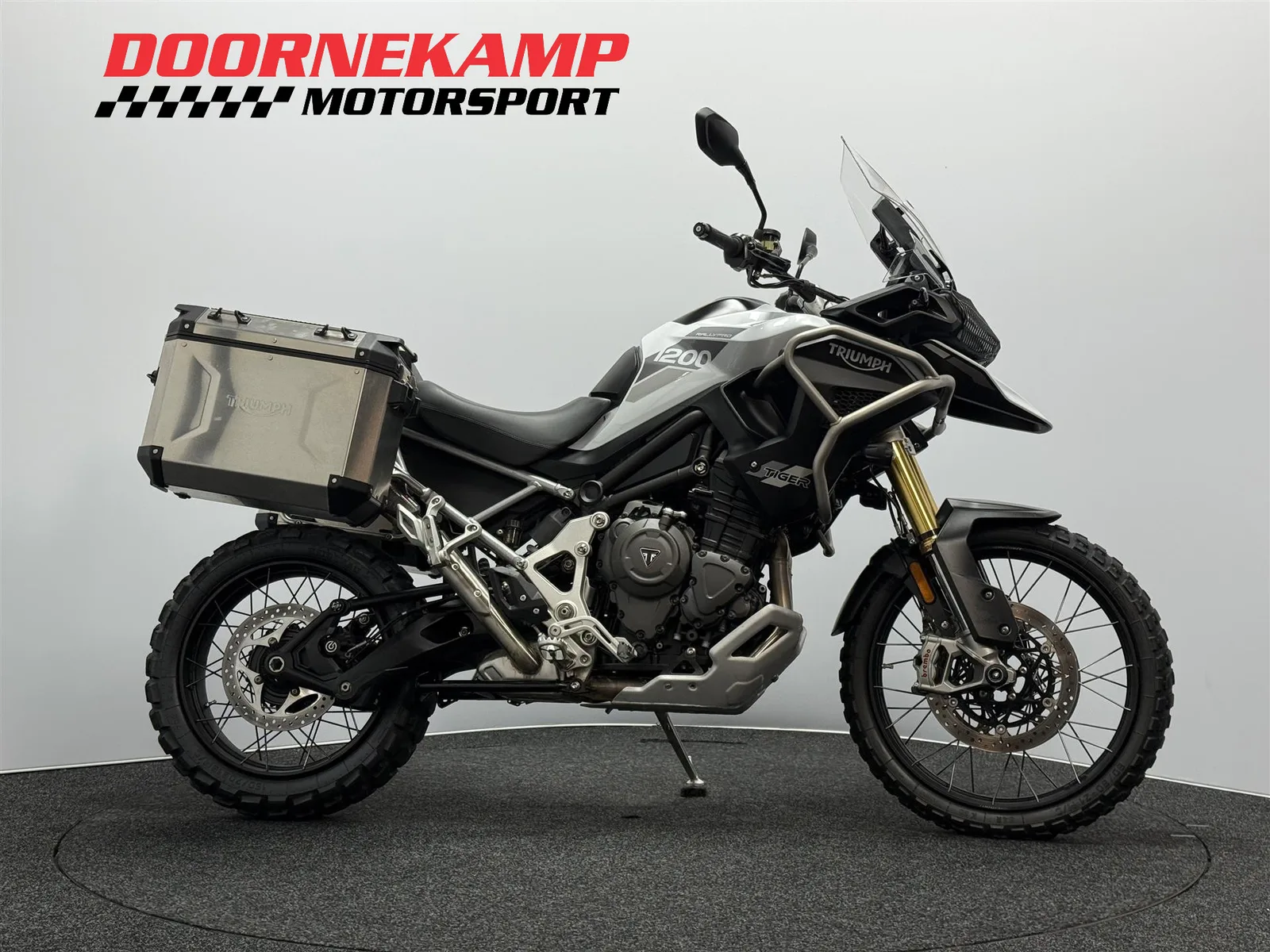 Triumph Tiger 1200 Rally Pro (2022) — foto 1