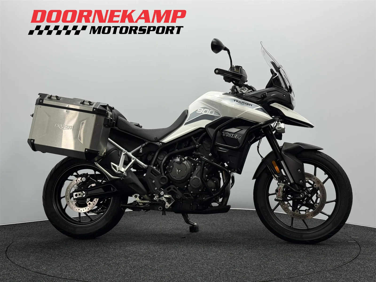 Triumph Tiger 900 (2023) — foto 1