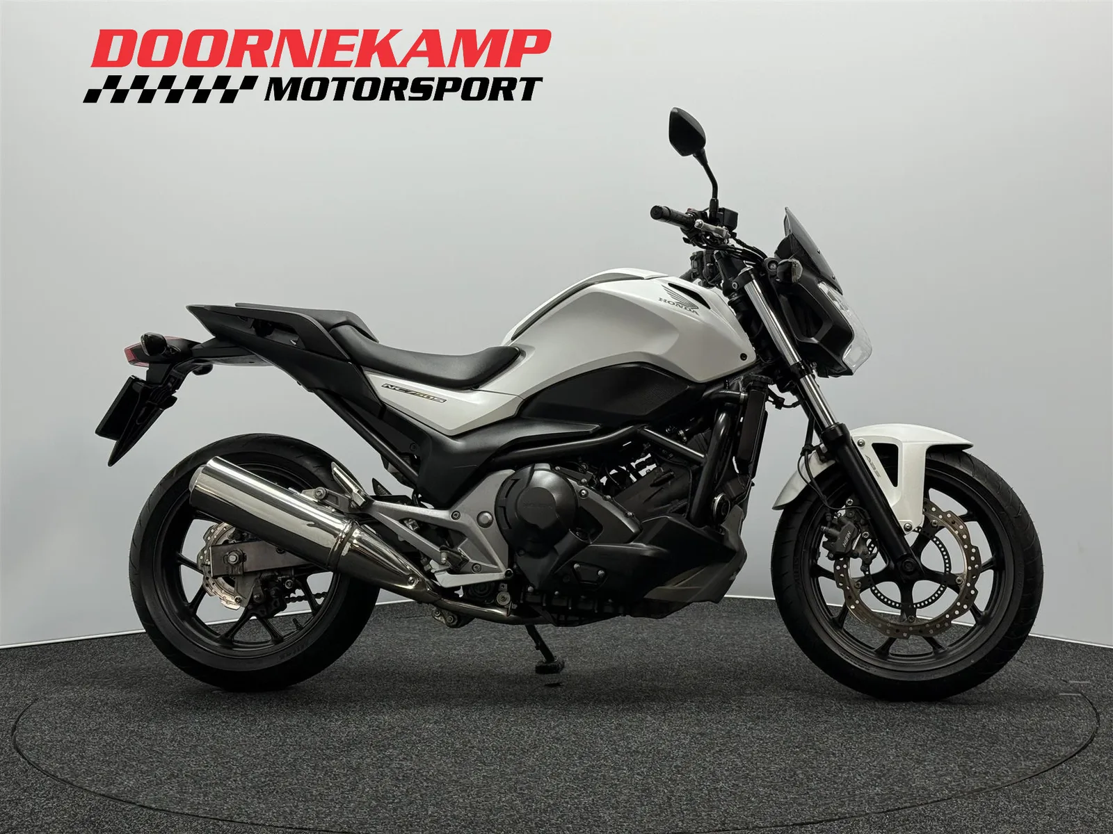 Honda NC 750 S (2016) — foto 1