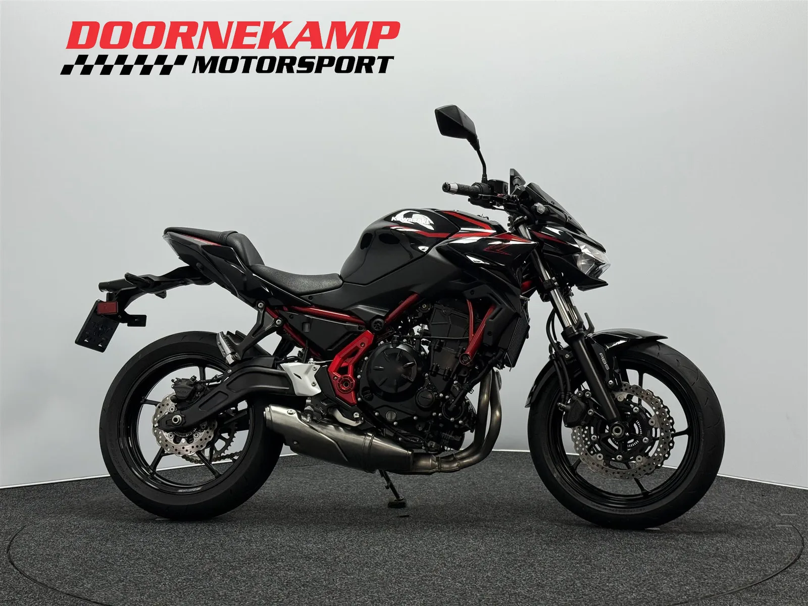 Kawasaki Z650 (2026) — foto 1