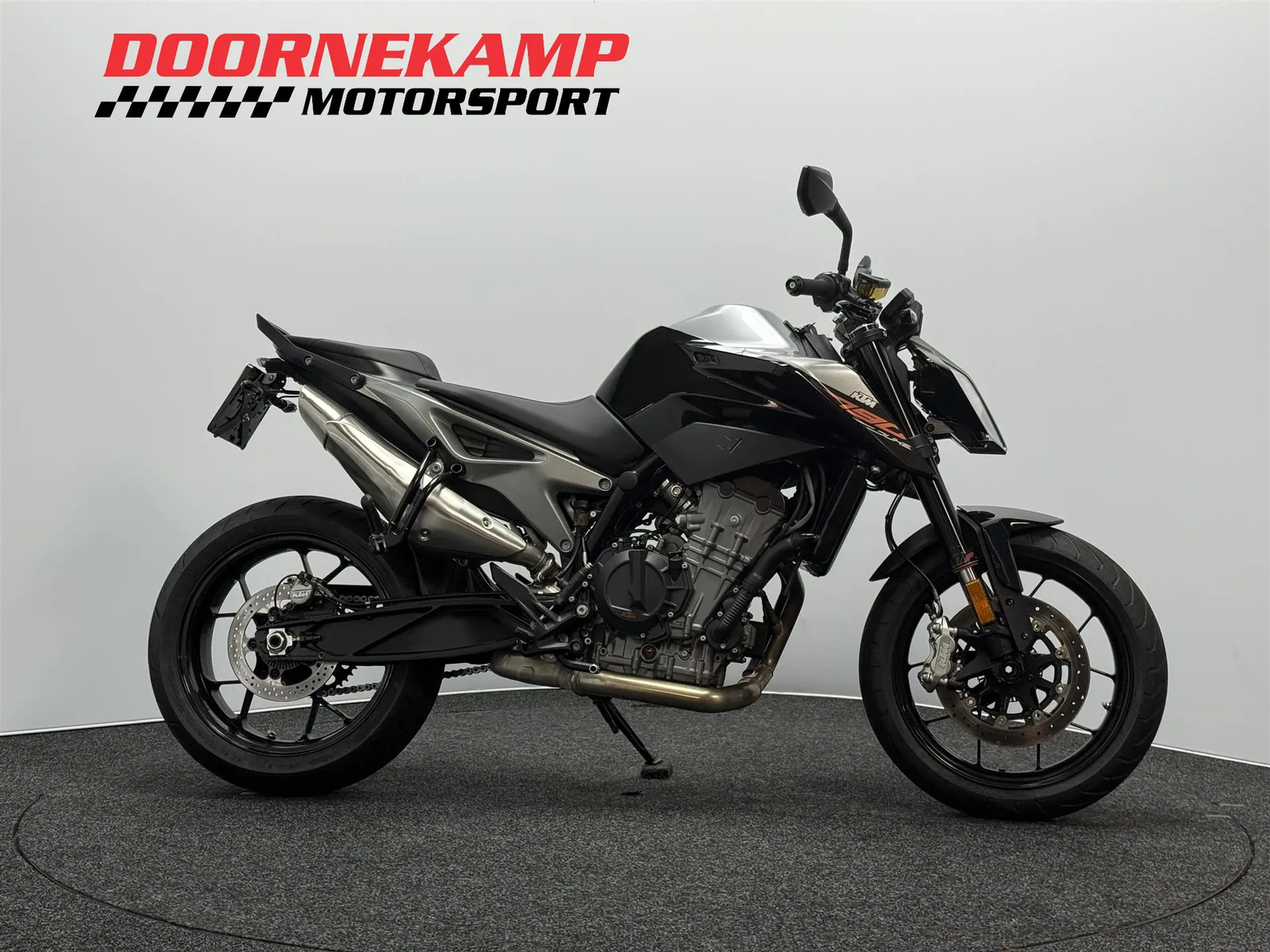 KTM 790 Duke (2021) — foto 1
