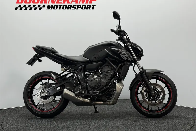 Yamaha MT-07 (2022)