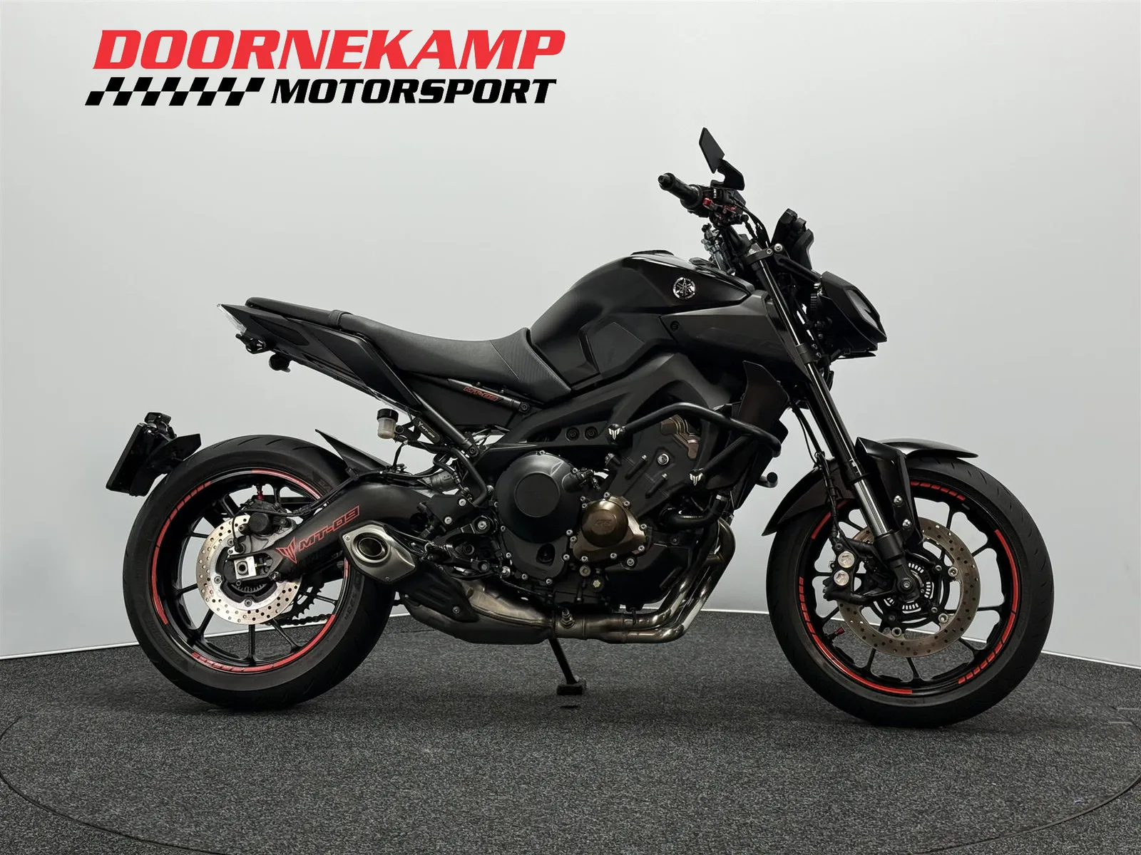Yamaha MT-09 (2017) — foto 1