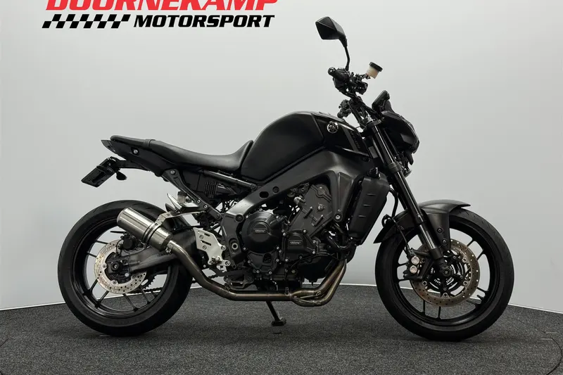 Yamaha MT-09 (2021)