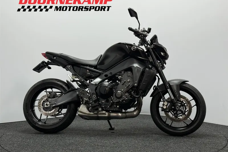Yamaha MT-09 (2023)