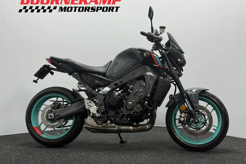 Yamaha MT-09 (2022)