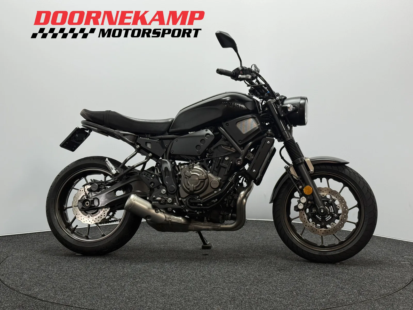 Yamaha XSR700 (2019) — foto 1