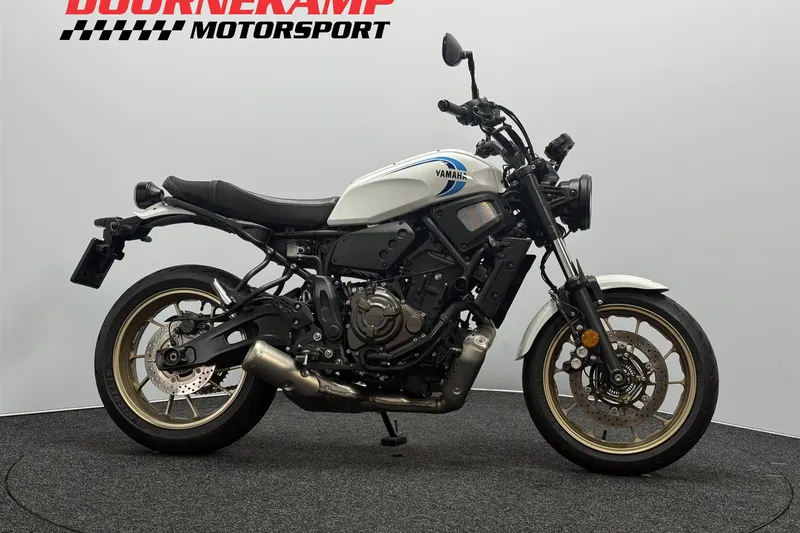 Yamaha XSR700 Legacy (2023)