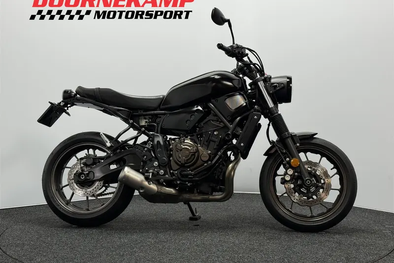 Yamaha XSR700 (2017)