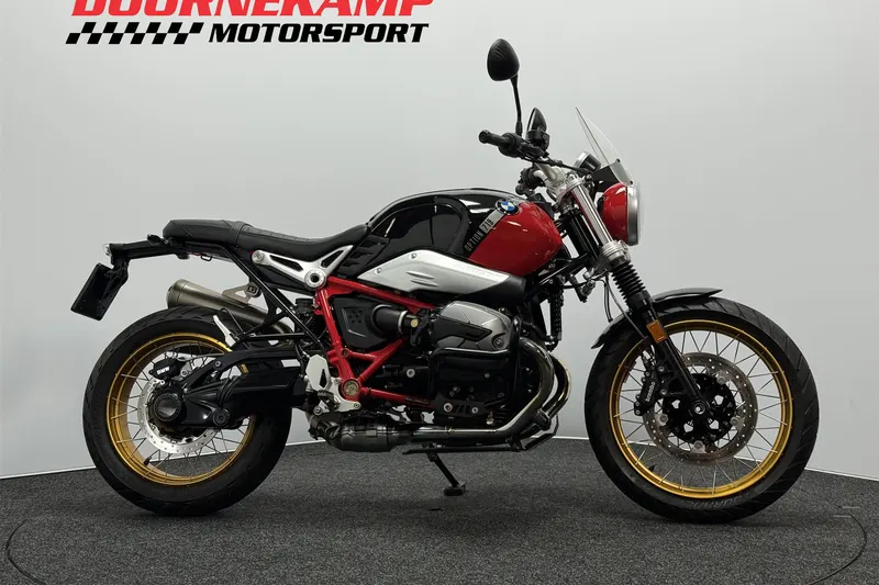 BMW R Nine T (2022)
