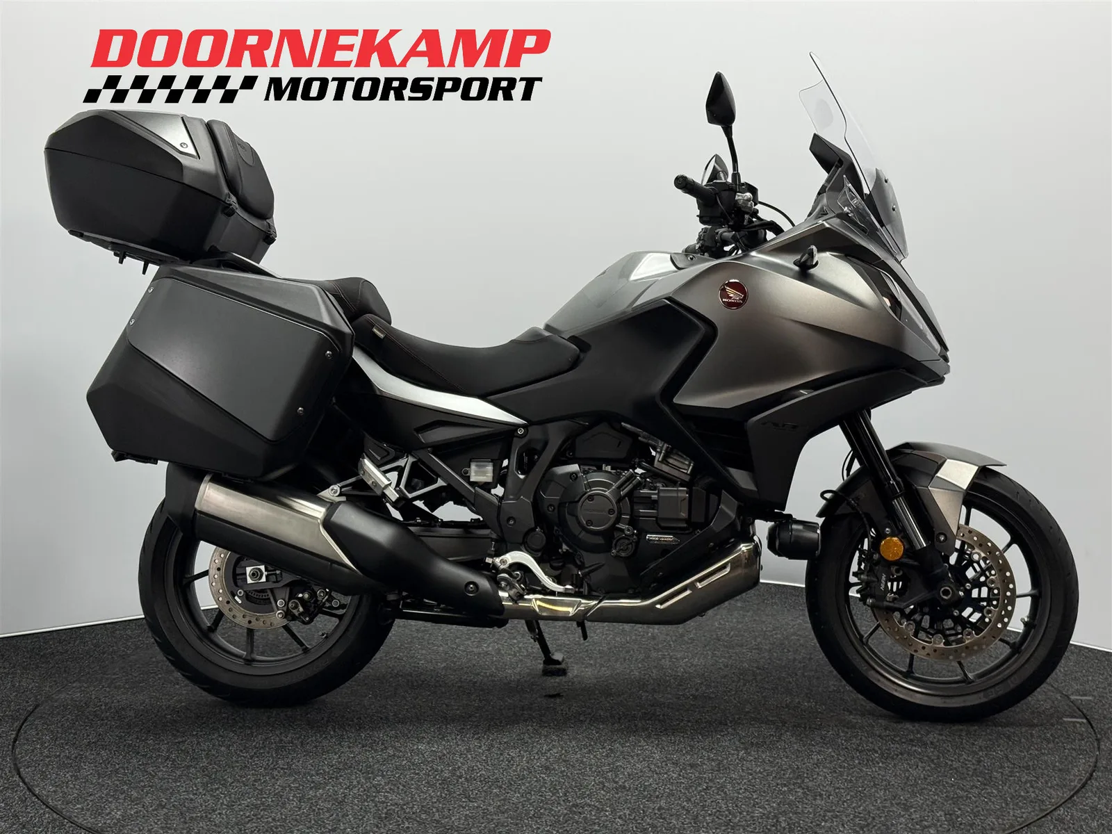 Honda NT 1100 (2024) — foto 1