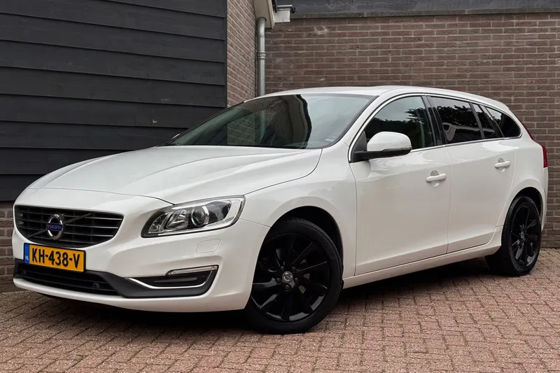 Volvo V60 (2016)