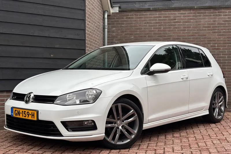 Volkswagen Golf (2015)