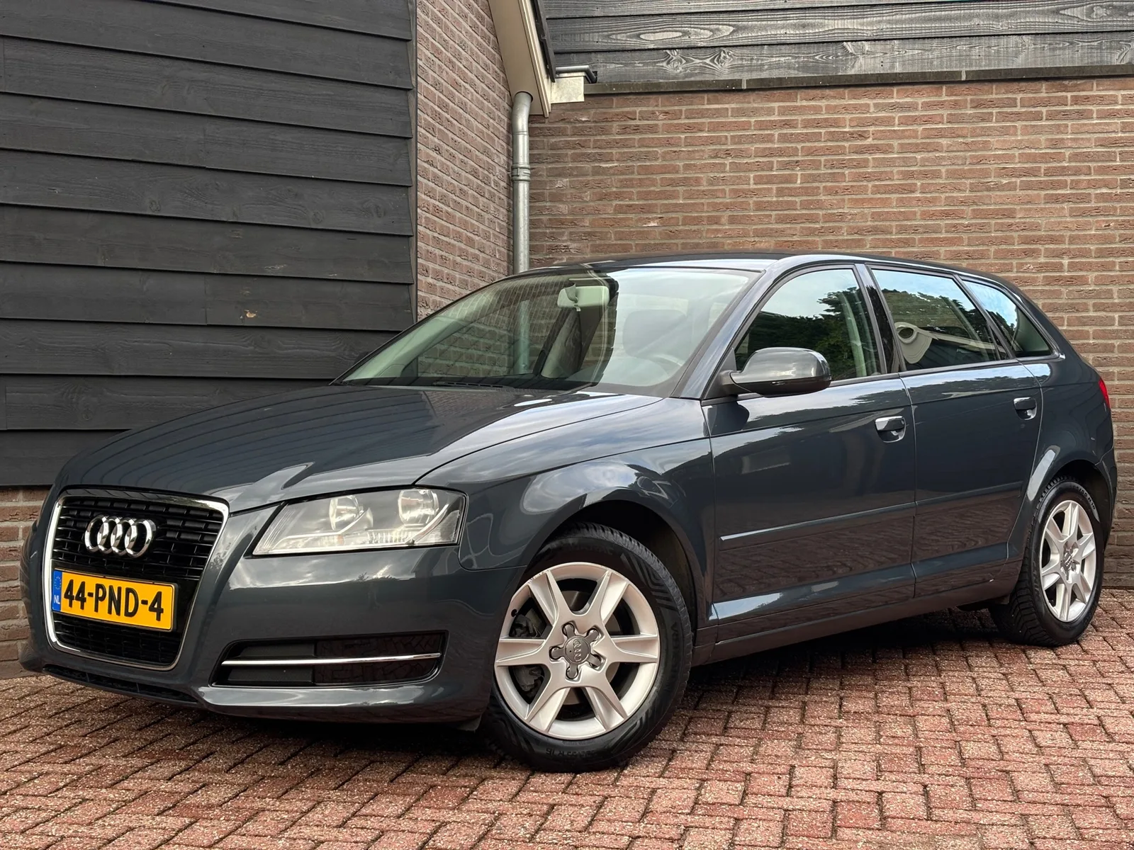 Audi A3 (2011) — foto 1