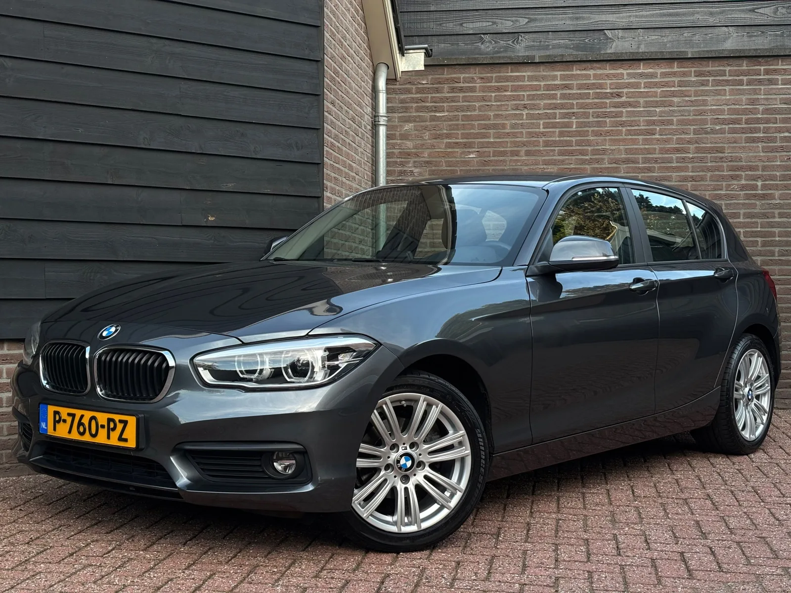 BMW 1-Serie (2018) — foto 1
