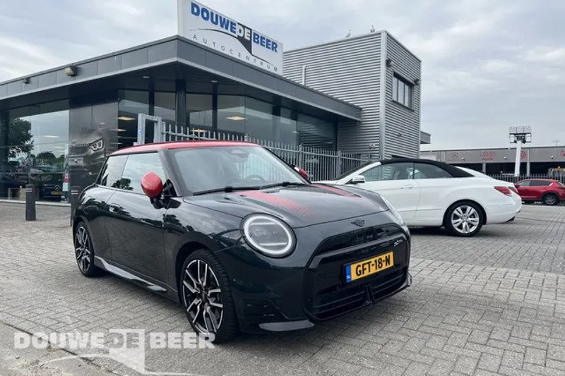 MINI John Cooper Works (2024)