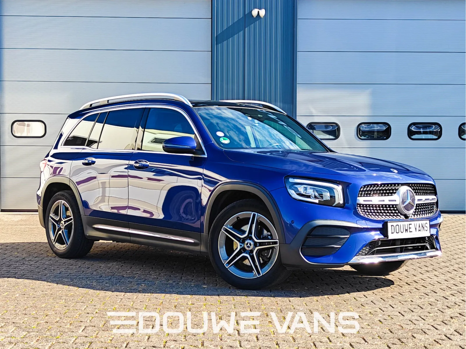 Mercedes-Benz GLB-Klasse (2021) — foto 1