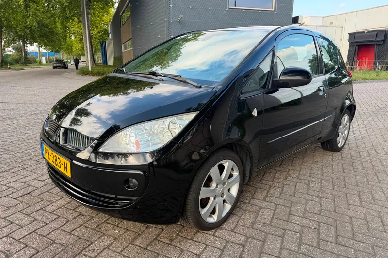 Mitsubishi Colt (2007)