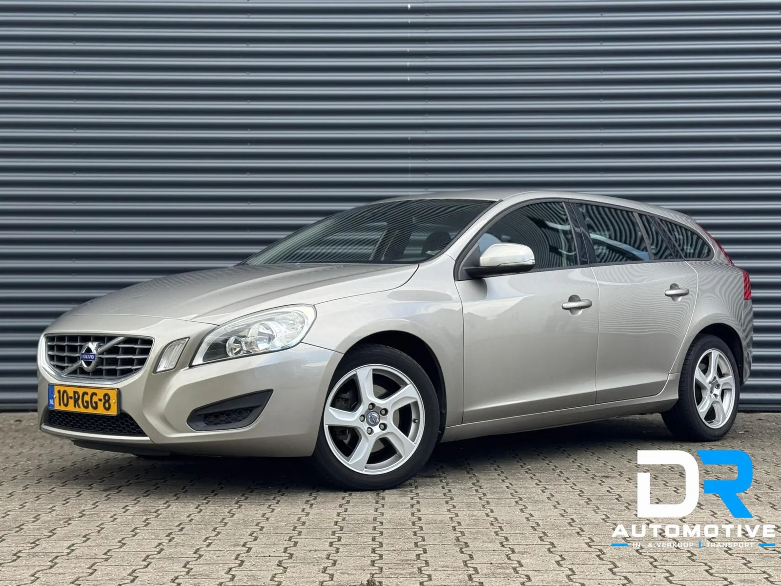 Volvo V60 (2011) — foto 1