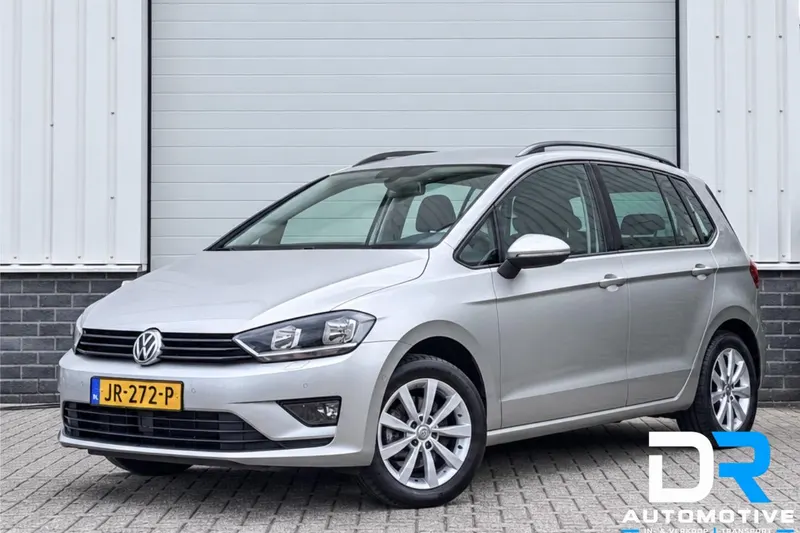 Volkswagen Golf Sportsvan (2015)