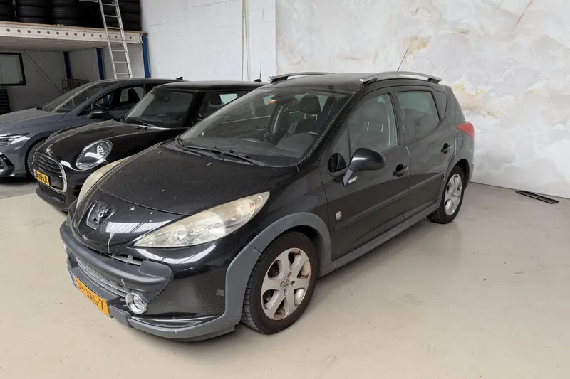 Peugeot 207 (2009)