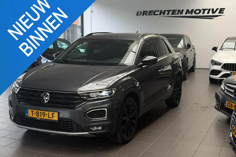 Volkswagen T-Roc (2021)