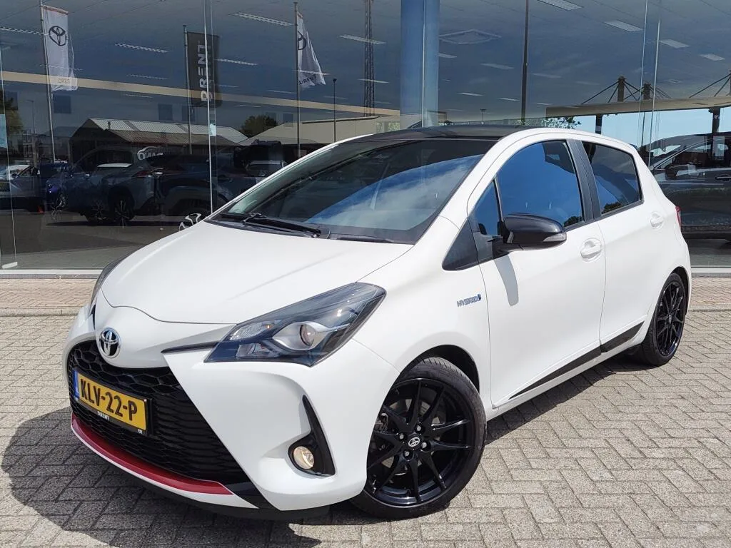 Toyota Yaris (2019) — foto 1