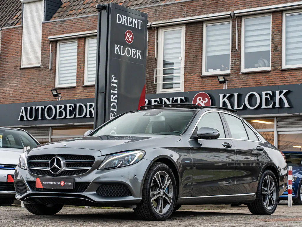 Mercedes-Benz C-Klasse (2017) — foto 1