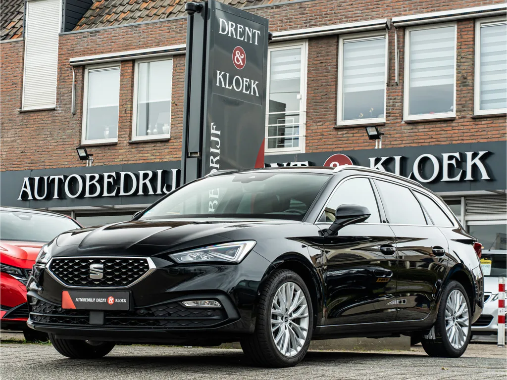 SEAT Leon Sportstourer (2022) — foto 1