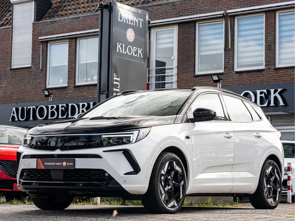 Opel Grandland (2023) — foto 1