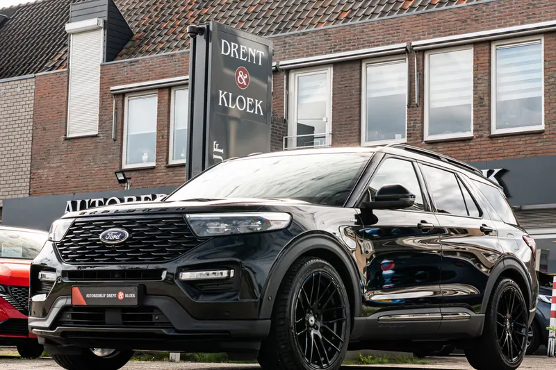 Ford Explorer (2021)