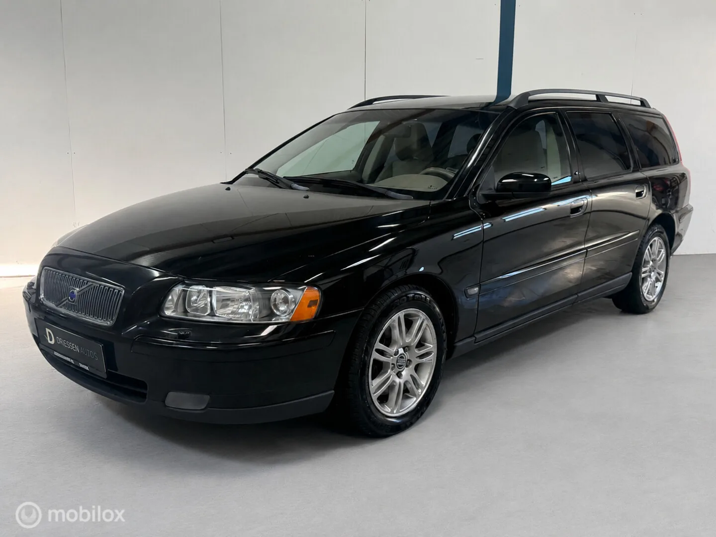 Volvo V70 (2005) — foto 1