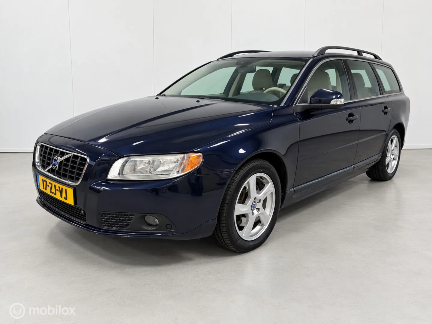 Volvo V70 (2008) — foto 1