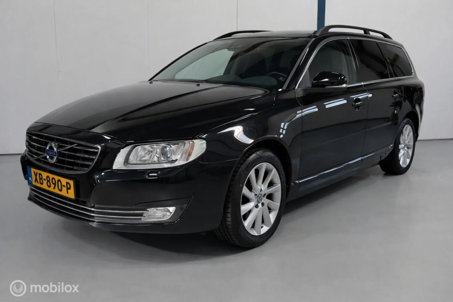Volvo V70 (2015) — foto 1