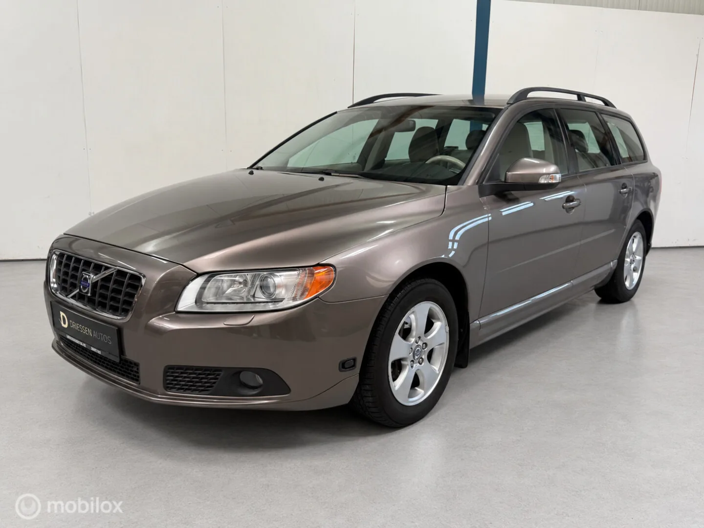 Volvo V70 (2009) — foto 1