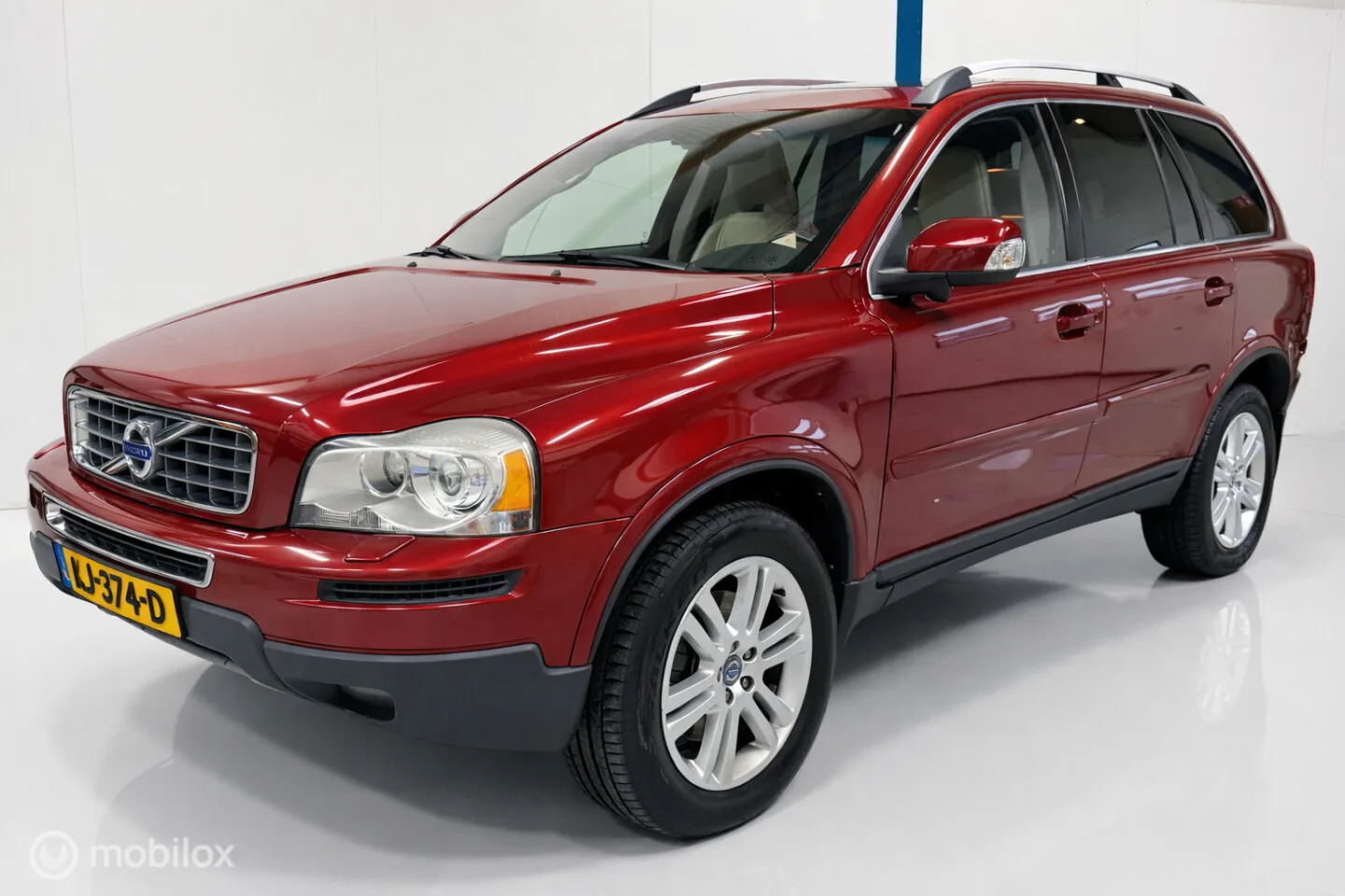 Volvo XC90 (2012) — foto 1
