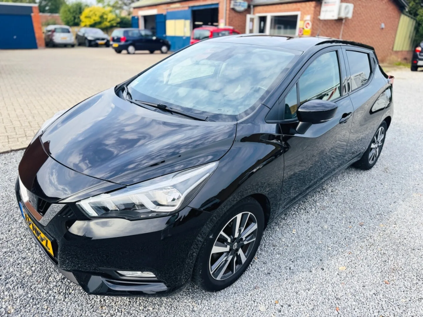 Nissan Micra (2019) — foto 1