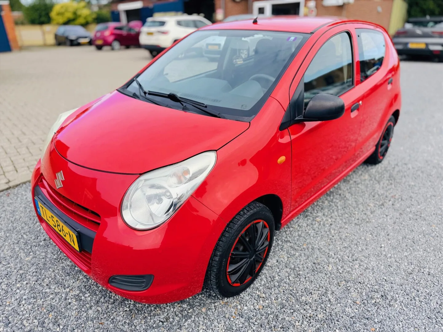 Suzuki Alto (2010) — foto 1
