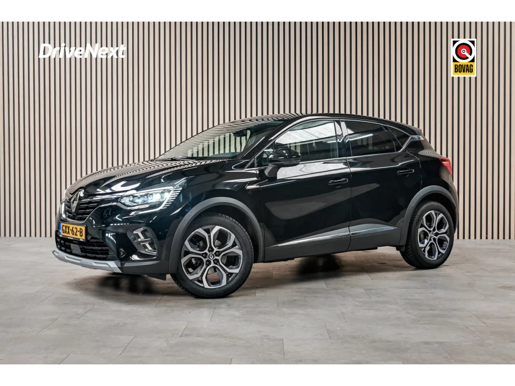 Renault Captur (2024) — foto 1