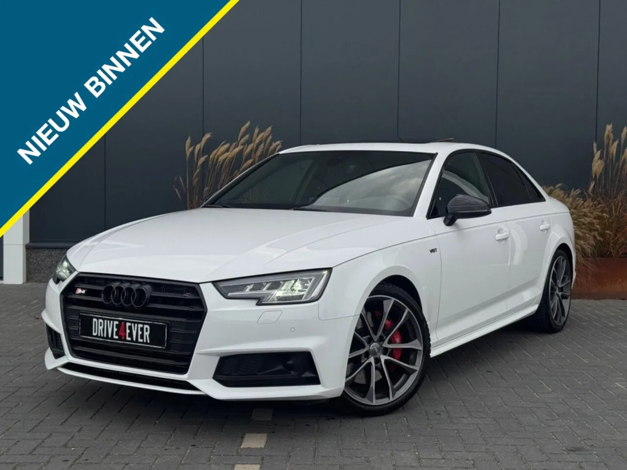 Audi S4 (2016) — foto 1