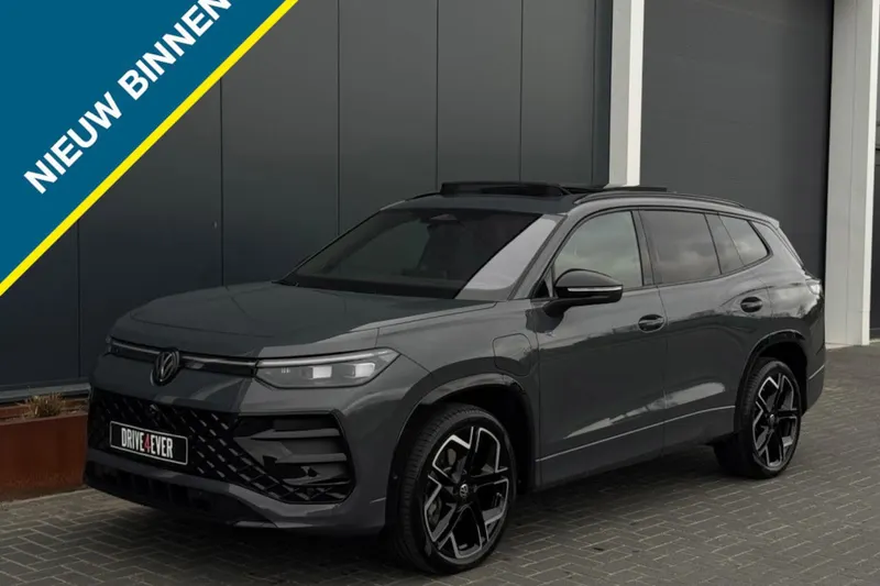 Volkswagen Tayron (2025)
