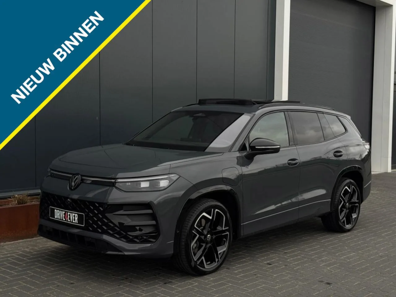 Volkswagen Tayron (2025) — foto 1
