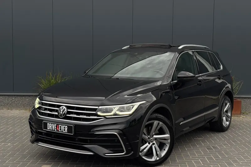 Volkswagen Tiguan (2022)
