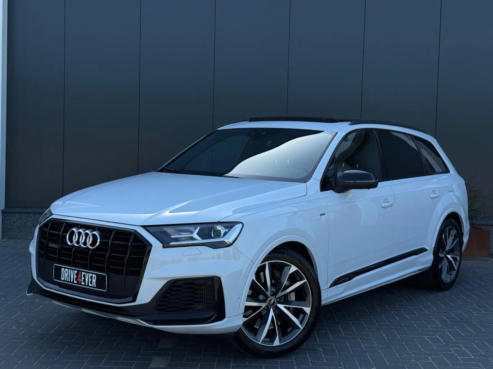Audi Q7 (2023) — foto 1