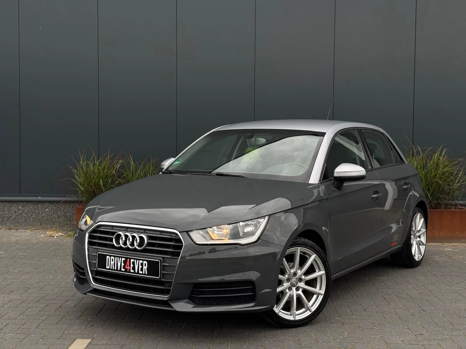 Audi A1 (2017) — foto 1