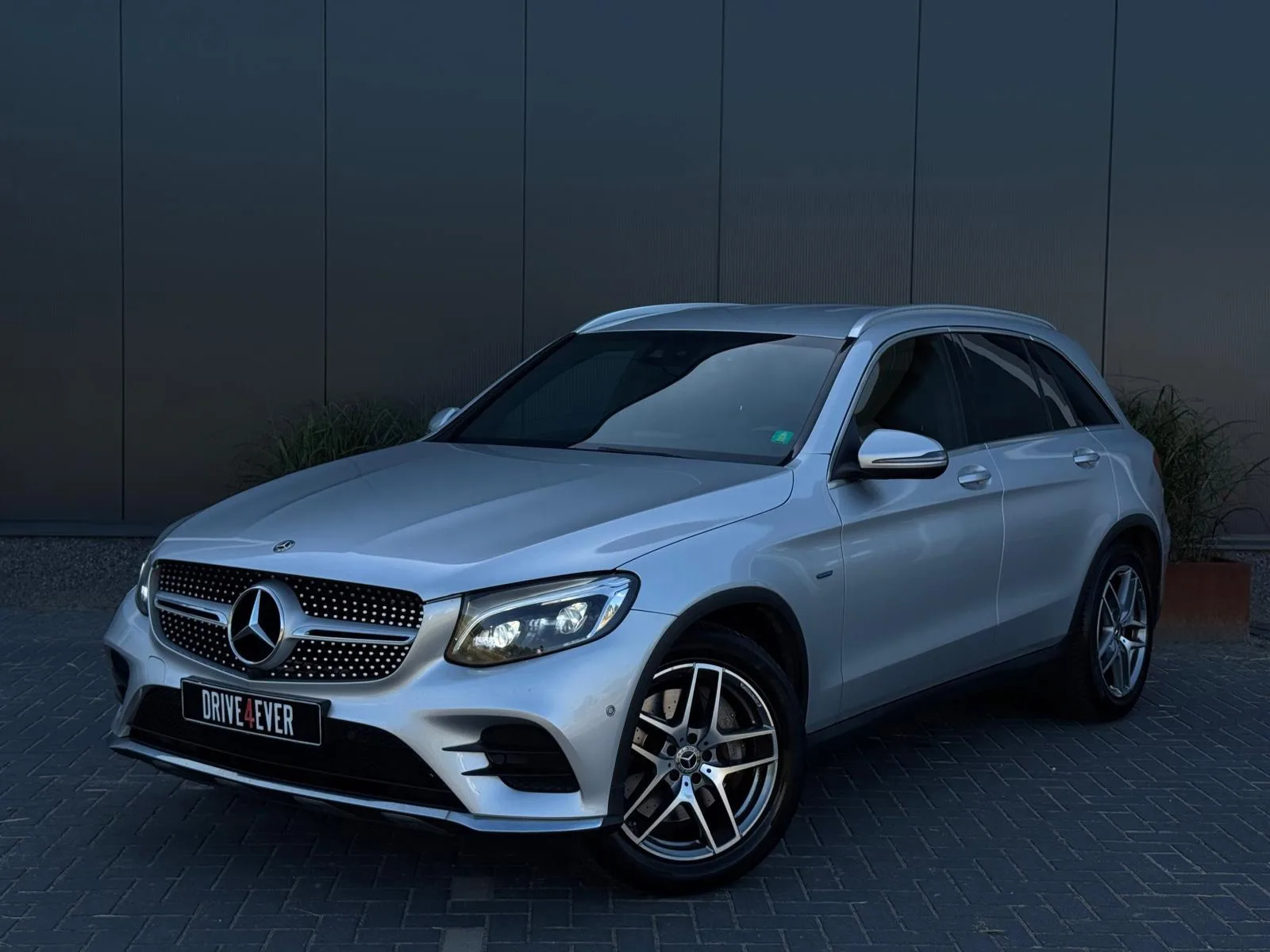 Mercedes-Benz GLC-Klasse (2018) — foto 1