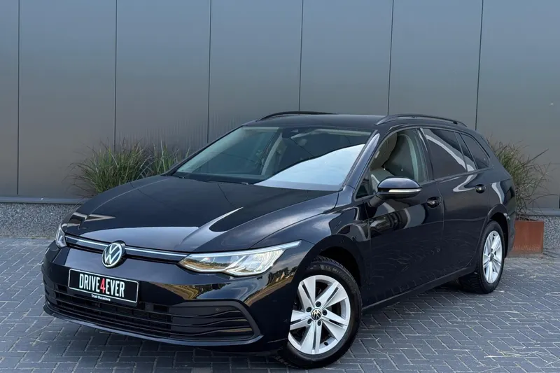 Volkswagen Golf (2020)