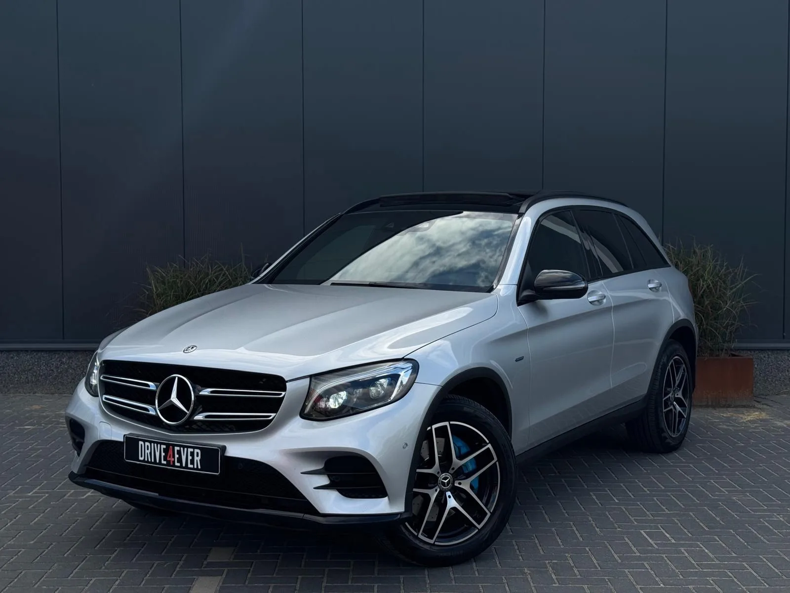 Mercedes-Benz GLC-Klasse (2018) — foto 1