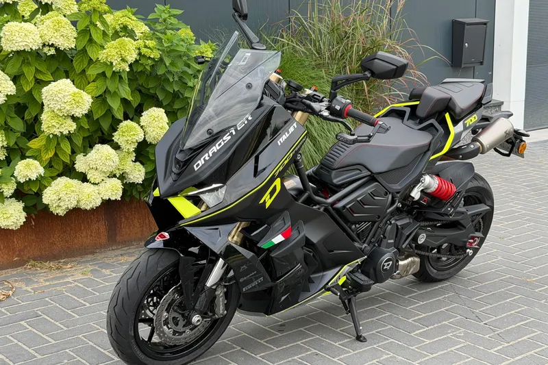 Italjet Scooter Dragster 700 Twin (2026)